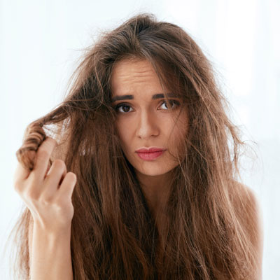 Trockene Haare & Kopfhaut? Diese 3 natürlichen Produkte helfen Dir - Trockene Haare & Kopfhaut? Diese 3 natürlichen Produkte helfen Dir