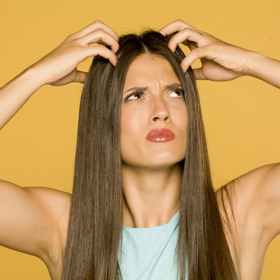 Fettiges Haar? Diese 3 natürlichen Produkte können Dir helfen - Fettiges Haar? Diese 3 natürlichen Produkte können Dir helfen 